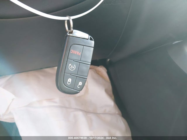 3C4NJCBB0MT556272 Jeep Compass Latitude Fwd