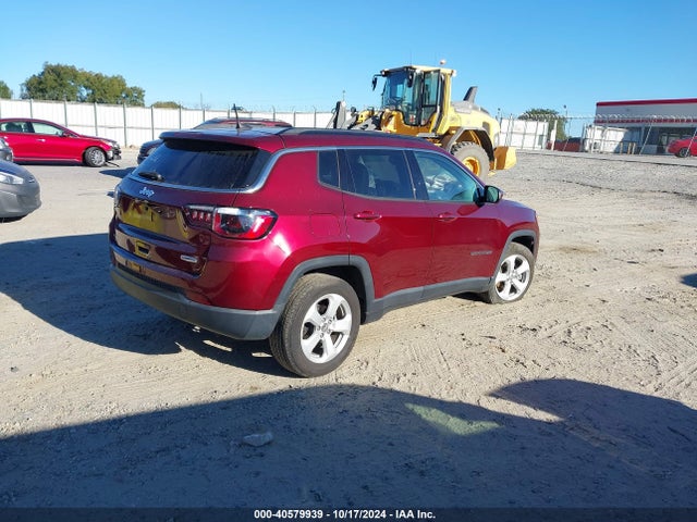 3C4NJCBB0MT556272 Jeep Compass Latitude Fwd