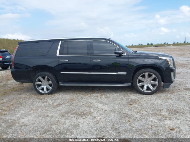 1GYS4SKJ8FR730302 Cadillac Escalade Esv Luxury