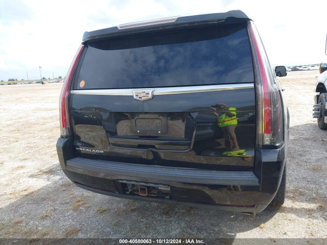 1GYS4SKJ8FR730302 Cadillac Escalade Esv Luxury