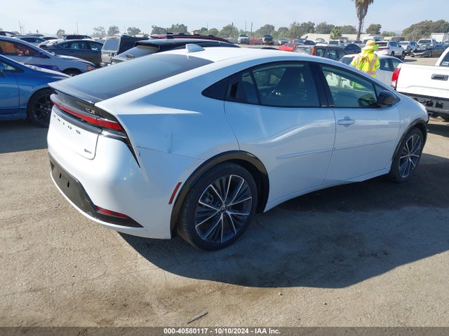 Toyota PRIUS XLE 2023 JTDACAAU4P3003124 Image 4