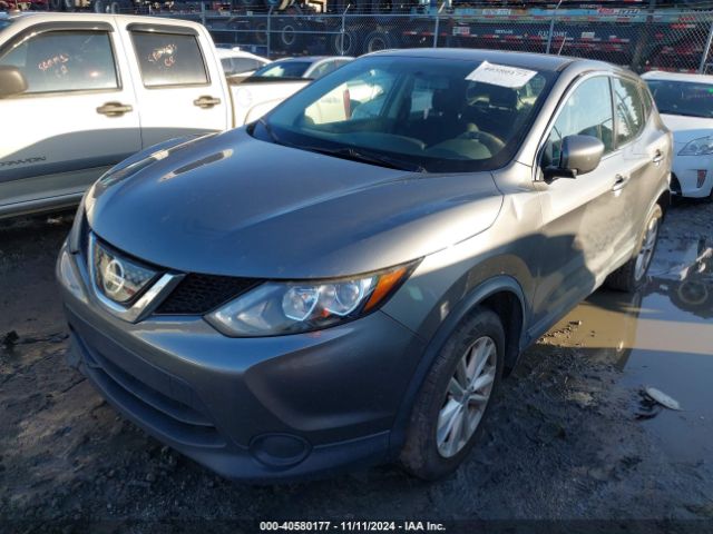 JN1BJ1CP5JW152782 Nissan Rogue Sport S