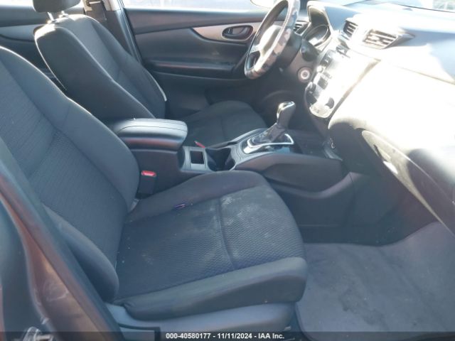 JN1BJ1CP5JW152782 Nissan Rogue Sport S