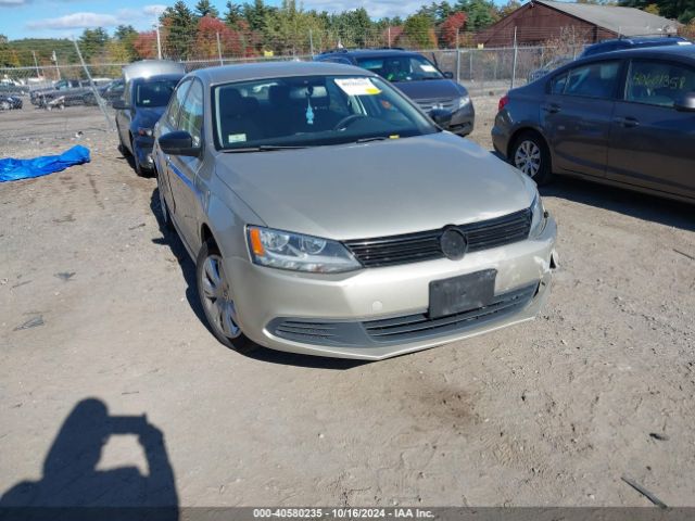 3VW2K7AJ9EM237154 auction archive image