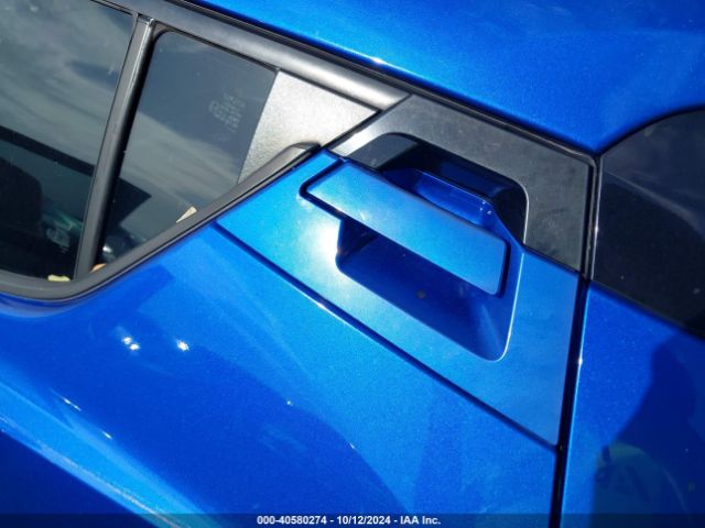 NMTKHMBX3JR035406 Toyota C-HR XLE