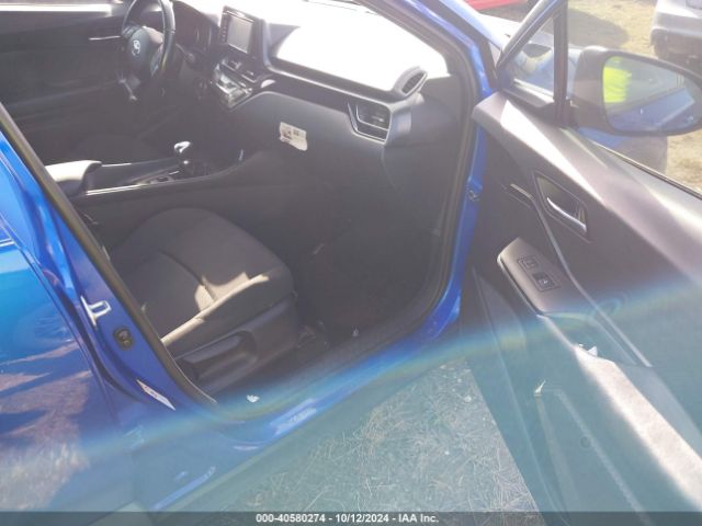 NMTKHMBX3JR035406 Toyota C-HR XLE