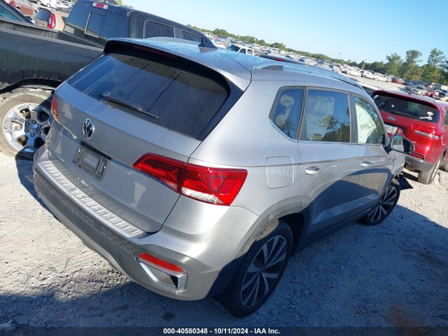 3VVRX7B22NM062015 Volkswagen Taos 1.5t Se