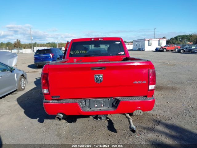 3C6RR7KTXHG714357 RAM 1500 Express  4x4 5'7 Box