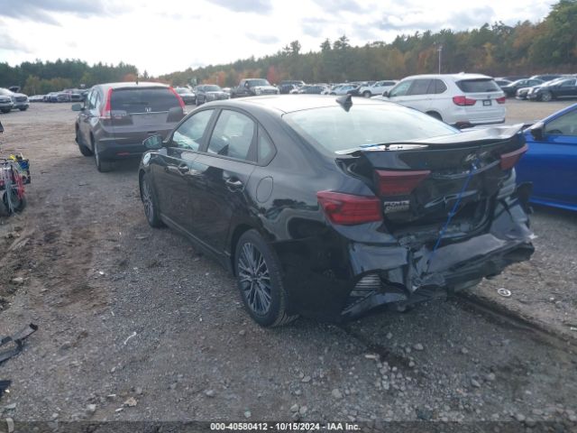 3KPF54AD7PE653950 KIA Forte Gt-line