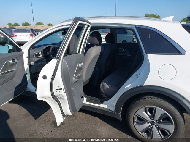 KIA NIRO LX 2017 KNDCB3LC8H5054451 Image 8