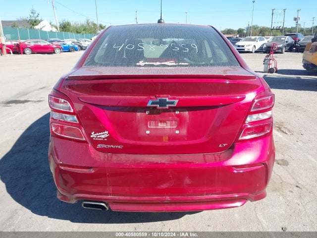Chevrolet Sonic Lt Auto 2018 1G1JD5SH5J4134885 Image 17