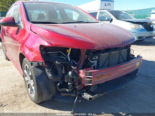 Chevrolet Sonic Lt Auto 2018 1G1JD5SH5J4134885 Image 6