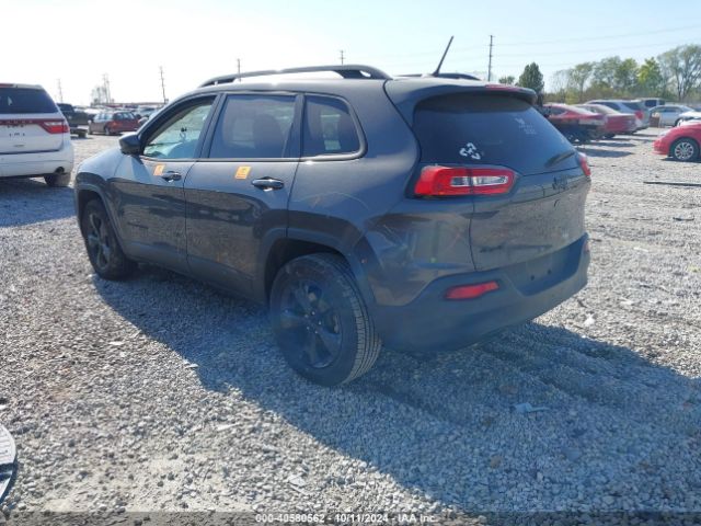 1C4PJMCB3JD526696 Jeep Cherokee Latitude 4x4