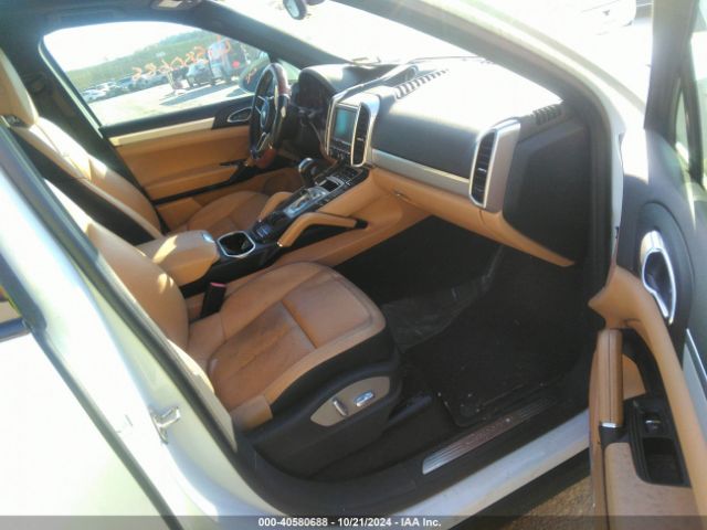 WP1AA2A28GKA14819 Porsche Cayenne