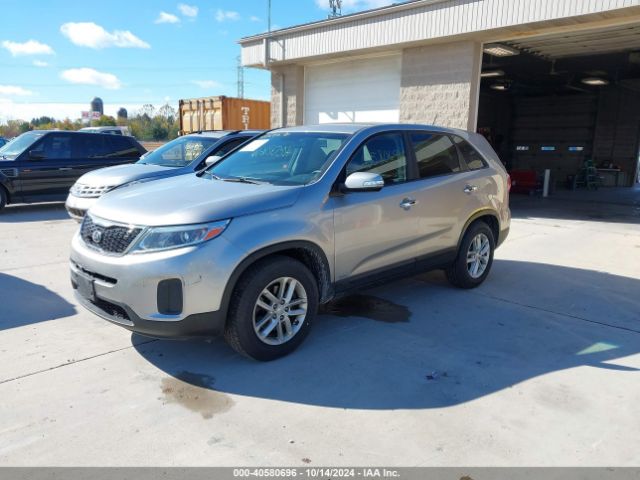 5XYKTCA66FG582449 KIA SORENTO LX