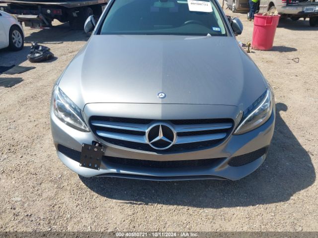 55SWF4JB4FU076801 Mercedes-Benz C 300 Luxury/sport