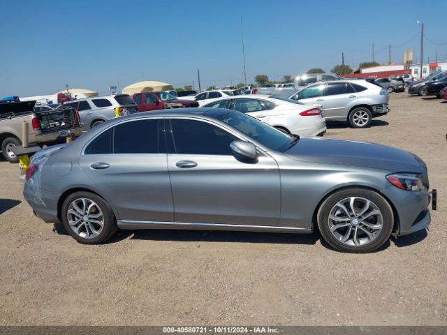 55SWF4JB4FU076801 Mercedes-Benz C 300 Luxury/sport
