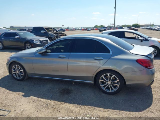 55SWF4JB4FU076801 Mercedes-Benz C 300 Luxury/sport