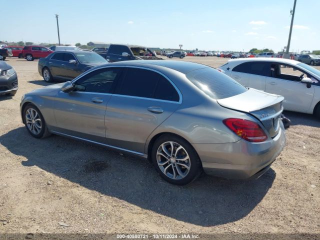 55SWF4JB4FU076801 Mercedes-Benz C 300 Luxury/sport