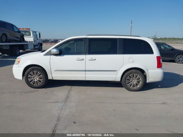 2C4RC1CG1ER328943 Chrysler Town & Country Touring-l