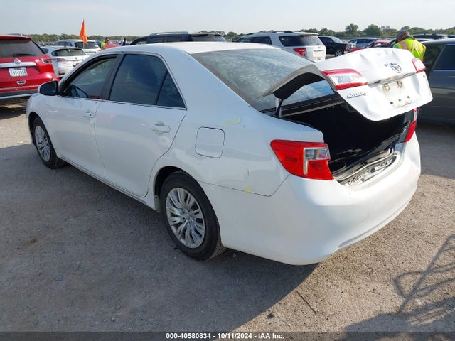 Продаж на аукціоні авто 2014 Toyota Camry Le, vin: 4T4BF1FK4ER399552, номер лоту: 40580834