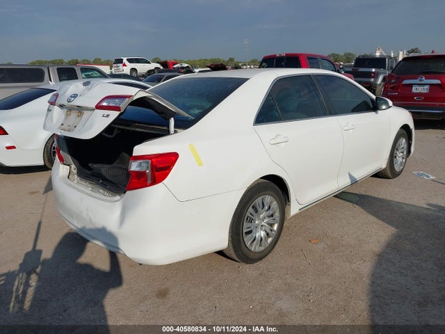 Продаж на аукціоні авто 2014 Toyota Camry Le, vin: 4T4BF1FK4ER399552, номер лоту: 40580834