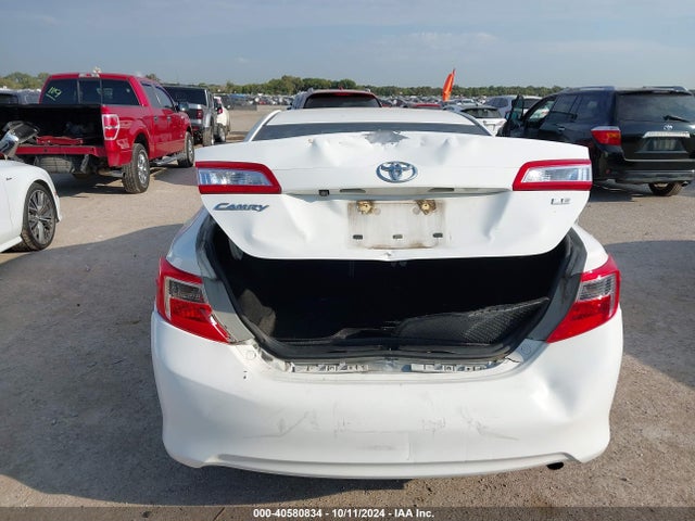 Продаж на аукціоні авто 2014 Toyota Camry Le, vin: 4T4BF1FK4ER399552, номер лоту: 40580834