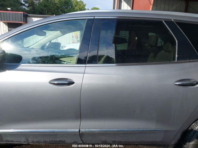 5GAEVAKW8JJ199813 Buick Enclave Essence