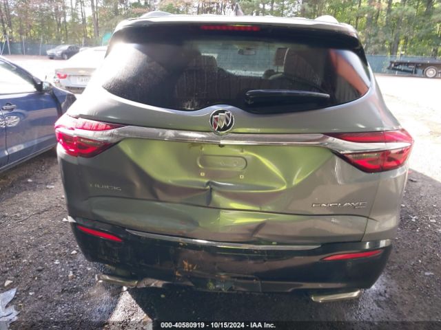 5GAEVAKW8JJ199813 Buick Enclave Essence