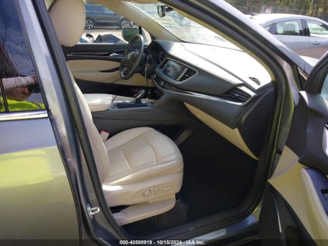 5GAEVAKW8JJ199813 Buick Enclave Essence