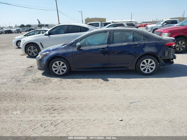 Toyota COROLLA LE 2022 5YFEPMAE8NP379409 Image 13