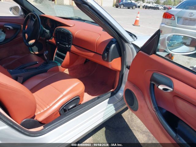 2000 PORSCHE BOXSTER WP0CA2989YU628240 Photo 4