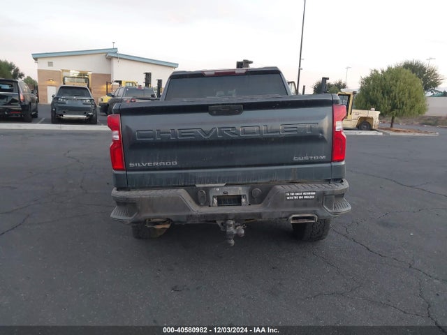 Chevrolet Silverado 1500 Custom Trail Boss 2019 1GCPYCEF1KZ258483 Image 17