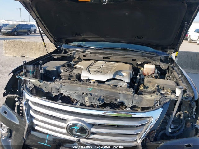 JTJHY7AX4F4171123 Lexus LX 570