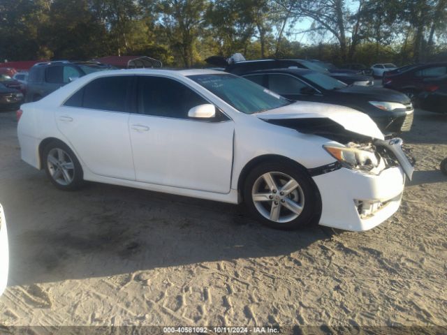 4T1BF1FK9EU745721 Toyota CAMRY SE