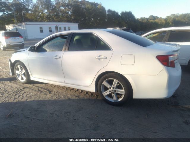 4T1BF1FK9EU745721 Toyota CAMRY SE
