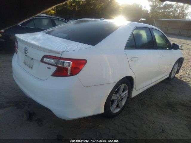 4T1BF1FK9EU745721 Toyota CAMRY SE