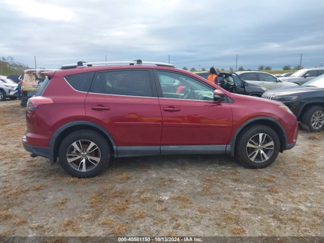 2T3RFREV7JW715241 Toyota Rav4 Adventure/xle
