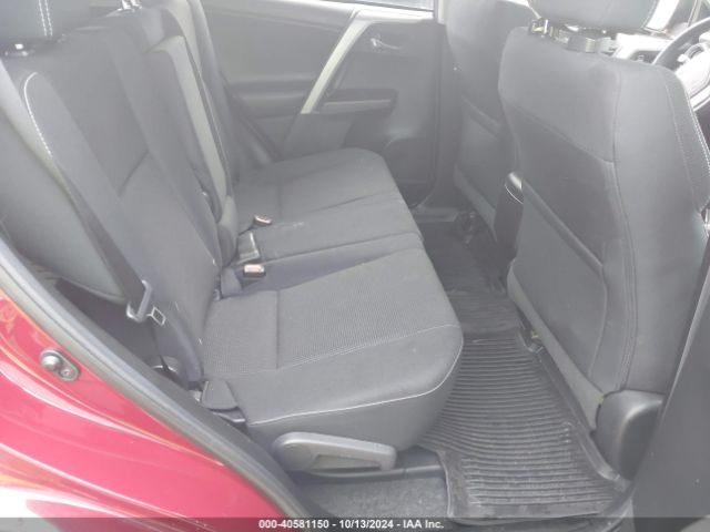 2T3RFREV7JW715241 Toyota Rav4 Adventure/xle