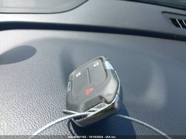 3GKALMEVXKL110586 GMC Terrain Sle