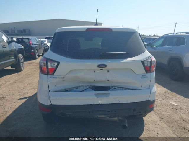 1FMCU0GD7HUA62750 Ford ESCAPE SE