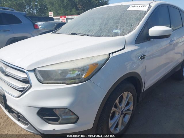 1FMCU0GD7HUA62750 Ford ESCAPE SE