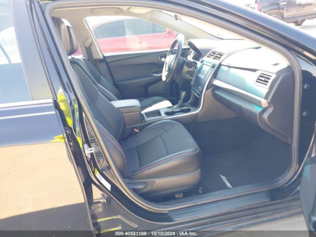 4T1BF1FK8HU665086 Toyota CAMRY SE