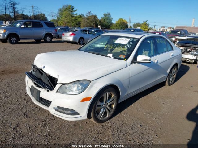WDDGF8AB2EG248735 Mercedes-Benz C 300 Luxury 4matic/sport 4matic