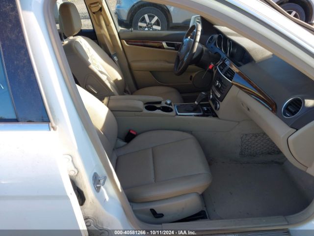 WDDGF8AB2EG248735 Mercedes-Benz C 300 Luxury 4matic/sport 4matic