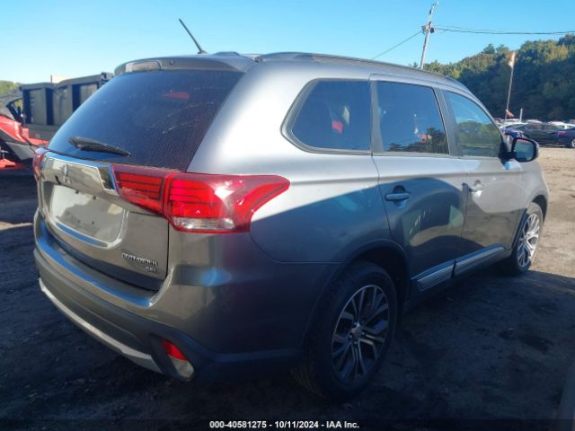 JA4AZ3A35GZ018093 Mitsubishi Outlander Sel