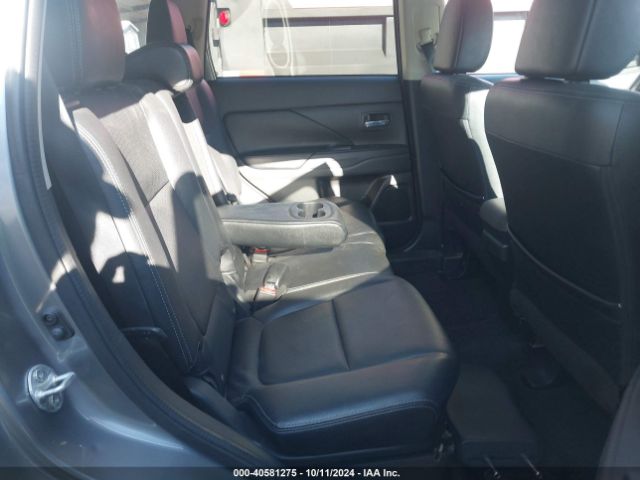 JA4AZ3A35GZ018093 Mitsubishi Outlander Sel