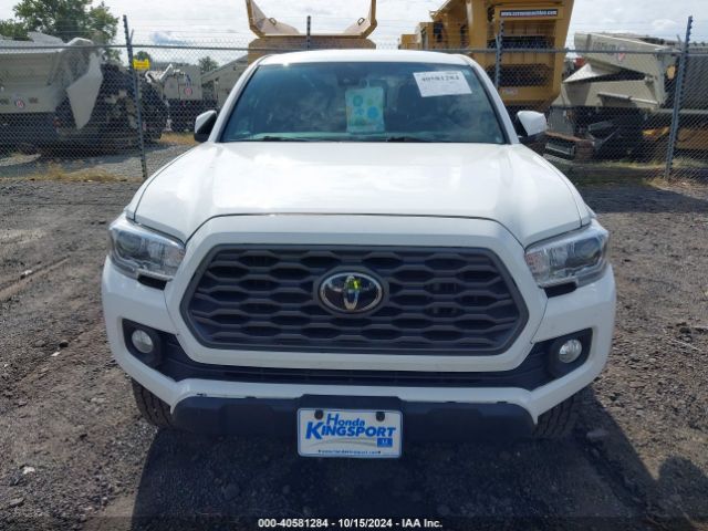 3TMCZ5AN8MM424104 Toyota Tacoma Trd Off-road