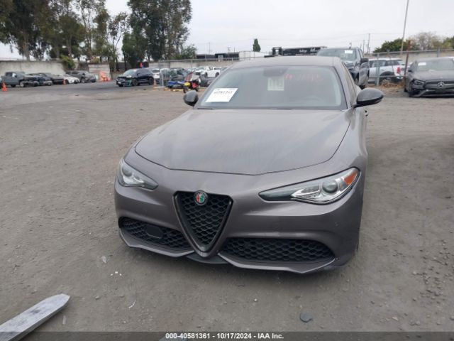 ZARFAECN2J7577963 Alfa Romeo Giulia Ti Sport Rwd