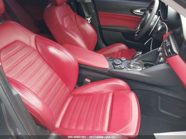 ZARFAECN2J7577963 Alfa Romeo Giulia Ti Sport Rwd